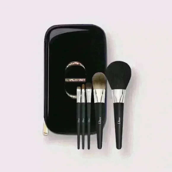NWOT Dior Backstage travel brush set - Picture 1 of 12